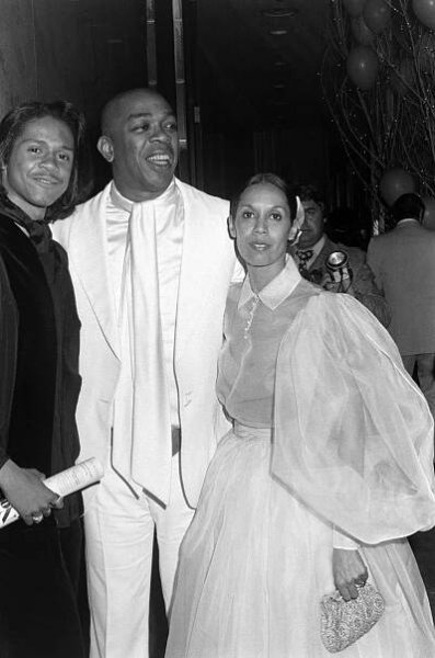 Geoffrey Holder’s Style Legacy: A Fashion Icon Onstage & Off [PHOTOS]