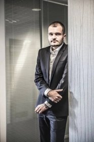 Česko má 25letého miliardáře a je svobodný. Michal Strnad přebral impérium otce