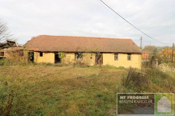 Prodej RD/stavebního pozemku Panoší Újezd, 650 000 Kč