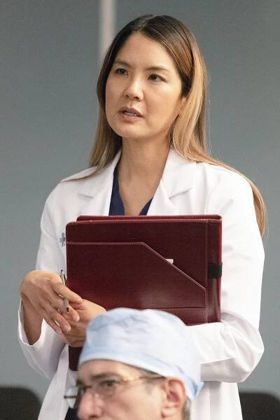 Lynn Chen - Chirurgové - Život v rozděleném domě - Z filmu