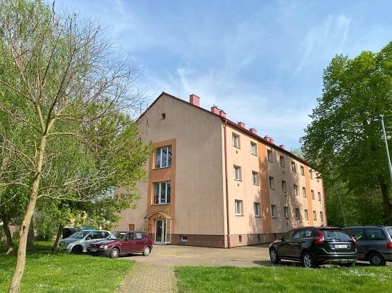 Školní, Rybitví, okres Pardubice