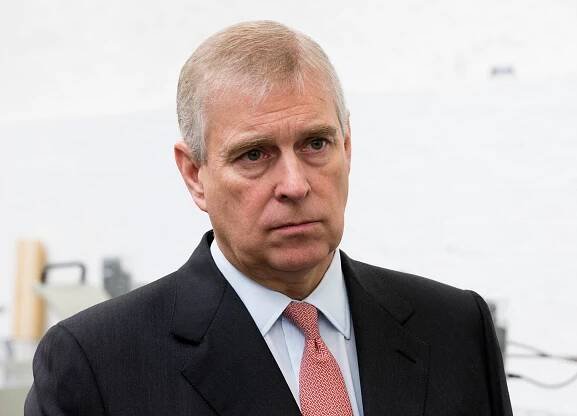 Vykutálený princ Andrew: Z paláce ho nedostane ani rekonstrukce! Má strach, že se nevrátí
