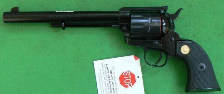 Chiappa 1873 SA- 10 ran - Revolvery - Krátké zbraně - Řehák a Řehák - vše pro lov a sport