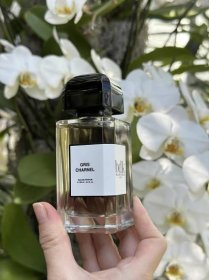 Gris Charnel BDK Parfums pro ženy a muže