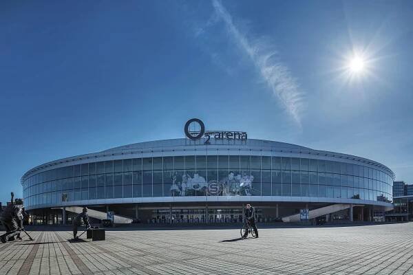 V původním areálu firmy v Praze dnes stojí O2 Arena.