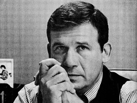 Richard Carlson, Journalist Who Led Voice of America, Dies at 84