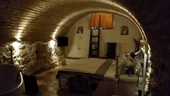 The basement apartment (bathtub in the lower left corner)