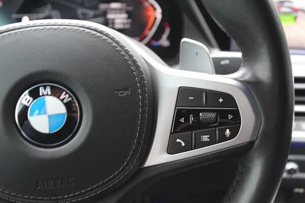 BMW X6 xDrive30d Mpaket na prodej Renocar Synot, a.s. - BMW Zlín