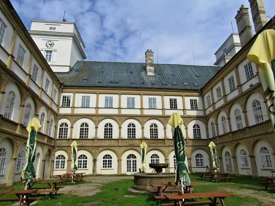 Fotky - Zámek Račice - 07.09.2021