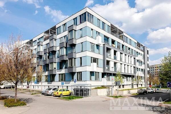 Pronájem Byt 2+kk, Zubrnická, Praha 9 - Prosek