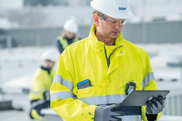 Safety-Consulting-3-2-40494-2021.jpg
