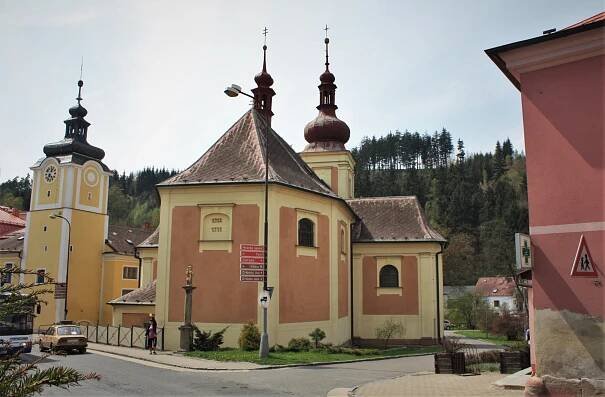 Fotogalerie Podél zelené značky okolím Březové nad Svitavou - Březová nad Svitavou - Moravské náměstí - č. 2020325 | Turistika.cz