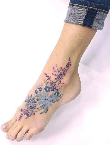 Flower foot tattoo #flowertattoos | Body tattoos, Foot tattoos for women, Beautiful flower tattoos
