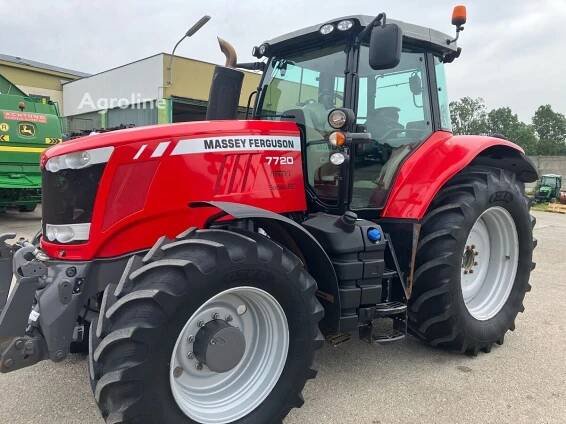 Kolový traktor Massey Ferguson 7720