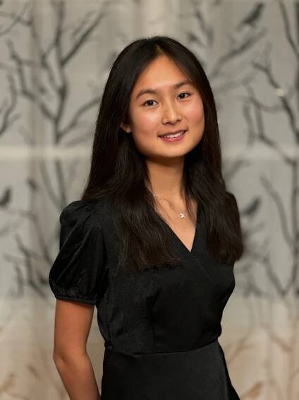 Sophia Lu, piano