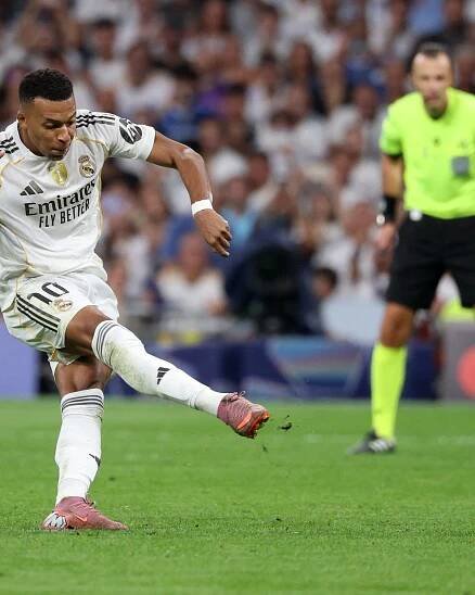 Mbappe on the spot as 10-man Real fight back to beat Marseille