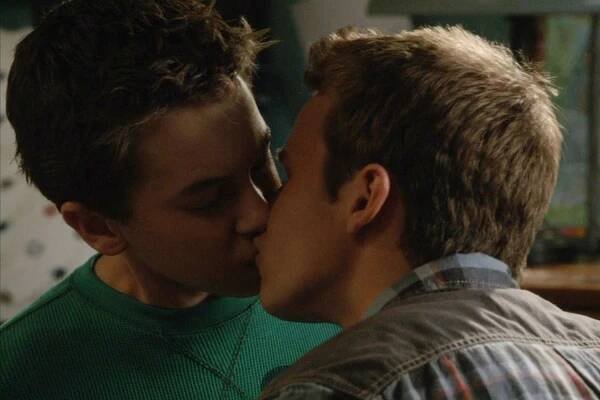 Hayden Byerly and Gavin MacIntosh on 'The Fosters'