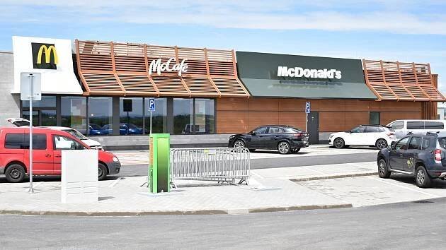 Nový McDonald’s u Mořic, na dálnici D1. 23. května 2025