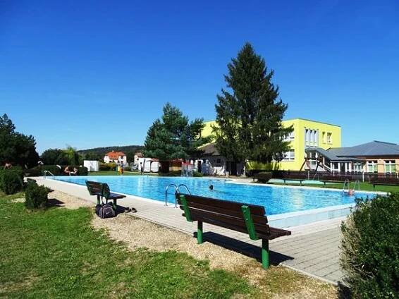 Koupaliště Kněžmost foto 2