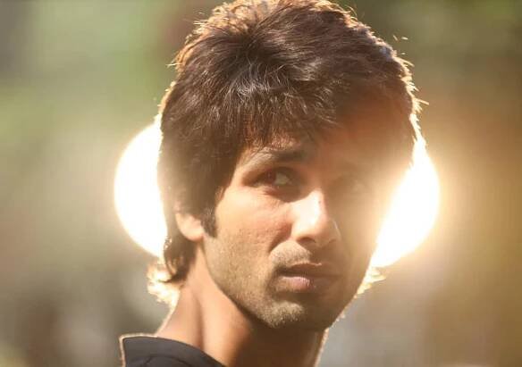 Shahid Kapoor - Biography, Height & Life Story | Super Stars Bio