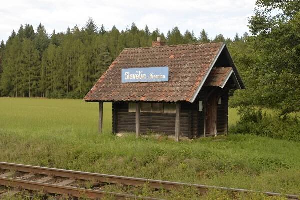 Soubor:Slavětín (Hudčice) 13.jpg – Wikipedie