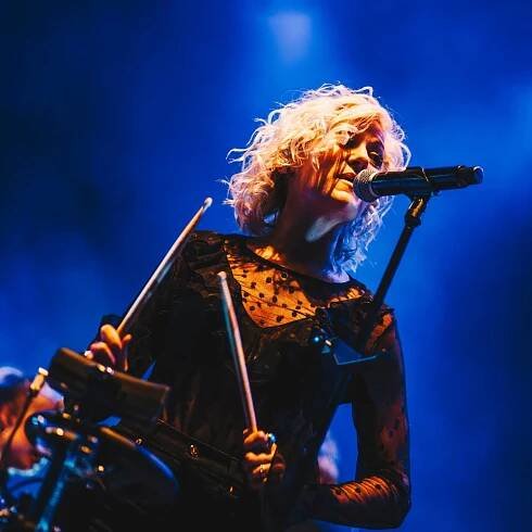 FOTOREPORT: Hozier přinesl svůj hit Take Me to Church do vyprodaného Fora Karlín