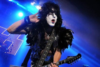 Kiss to Play Show for Sharks Without Paul Stanley
