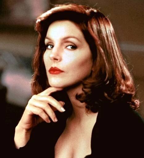 FOTO: Priscilla Presley, matka Lisy Marie Presley. – stránka 26