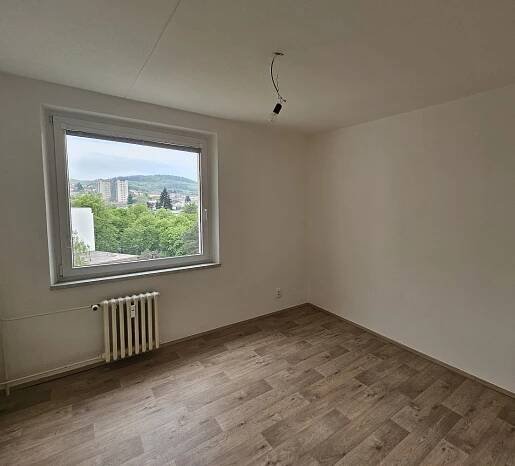 Pronájem Byt 3+1, Kúty, Zlín