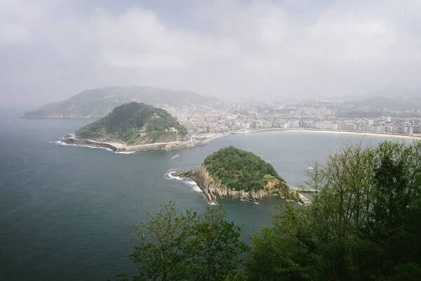 San Sebastian Small Group Tours | Take Walks