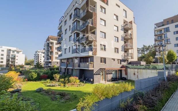 4+kk, Učňovská, Praha, 99 m²
