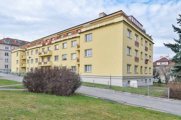 Na Hřebenech II, Podolí - Praha 4 | Prodej, Byt 1+kk, 63 m²