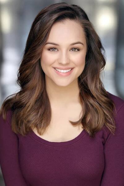 0048-Hayley_Orrantia-Web_120_Best_Headshots_Los_Angeles_Bradford_Rogne_2020.jpg (Copy)