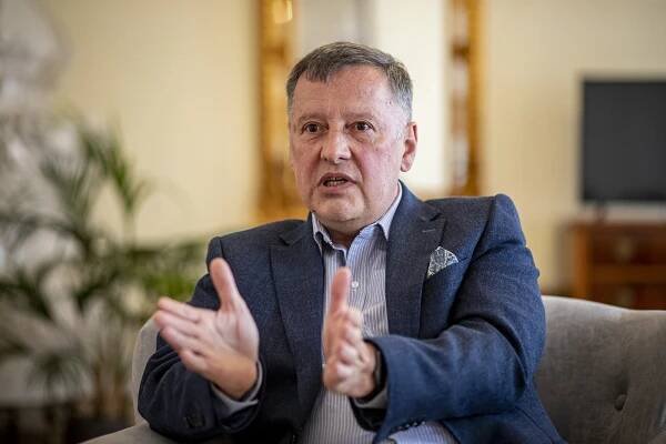 Ministr školství Vladimír Balaš končí. Z funkce odchází kvůli zdravotním potížím