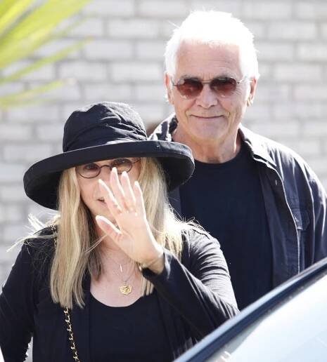 Manžlé Barbra Streisandová a James Brolim