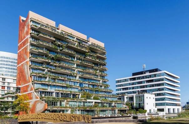 bezplatná Moderní Udržitelná Architektura V Amsterdamu Základová fotografie