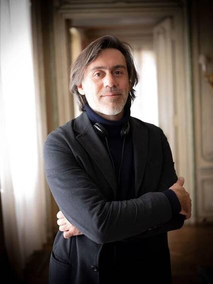 Le réalisateur Emmanuel Mouret pour la sortie de "Trois Amies". - ©Xavier Lambours