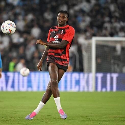 Milan still winless after 2-2 draw at Lazio