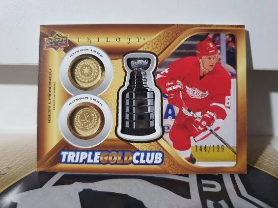 Igor Larionov !!TRILOGY TRIPLE GOLD CLUB!! - Hokejové karty
