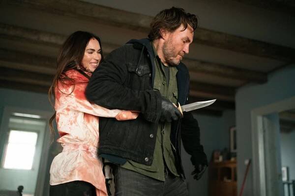 Nadosmrti - Z filmu - Megan Fox, Callan Mulvey
