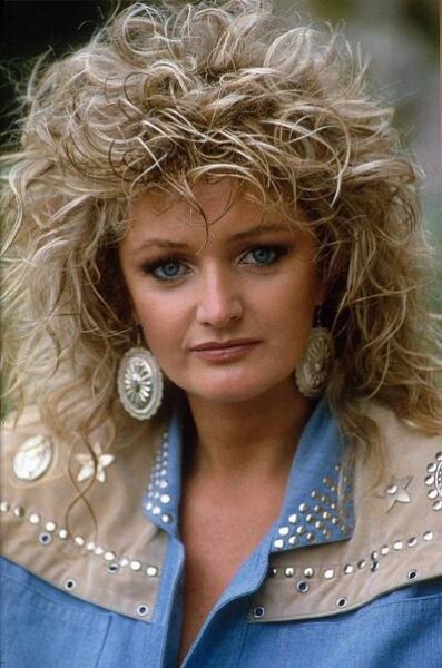Na botox chodím dvakrát ročně už mnoho let, přiznala v rozhovoru zpěvačka Bonnie Tyler