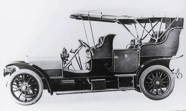Škoda Auto připomíná první vozy značky Laurin & Klement staré už 115 let – DesignMag.cz