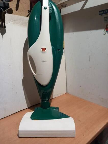 Vysavač VORWERK Kobold 135 s rotačním kartáčem