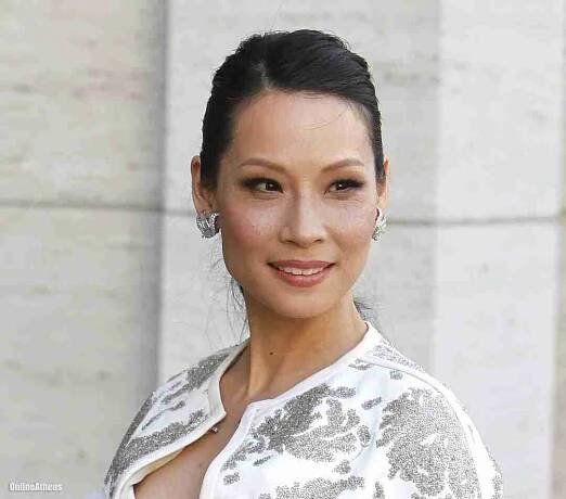 Face Time Square Face Of Lucy Liu