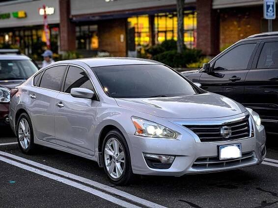 30 Facts About Nissan Maxima