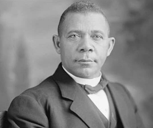Booker T. Washington Biography - Childhood, Life Achievements & Timeline