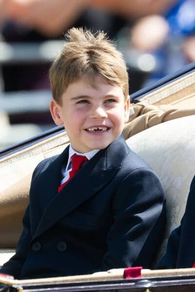 Le prince Louis a reçu un cadeau de la part d'une légende du tennis à Wimbledon, alors qu'il n'a jamais assisté au tournoi