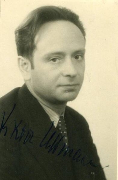 ULLMANN VIKTOR – Stolprestiene