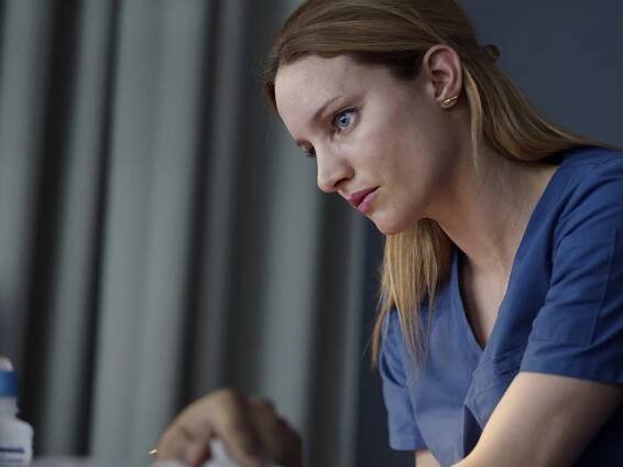 Transplant - Tell Me Who You Are - Z filmu - Laurence Leboeuf