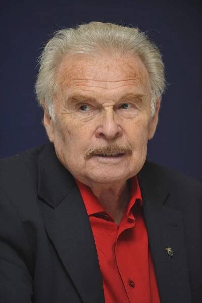 Zemřel Luděk Munzar (+85): 12 hodin se s ním loučili doma!